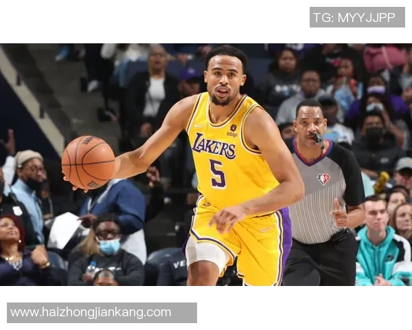 7胜0负!联盟第4!这便是湖人给他2年1660万美金大合同的原因 7胜0负!联盟第4!这便是湖人给他2年1660万美金大合同的原因