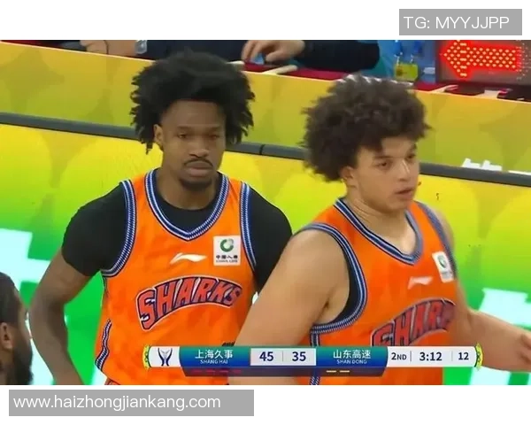 山东男篮第三外援根本确认，上海弃将加盟，上赛季场均6.9分1.7篮板